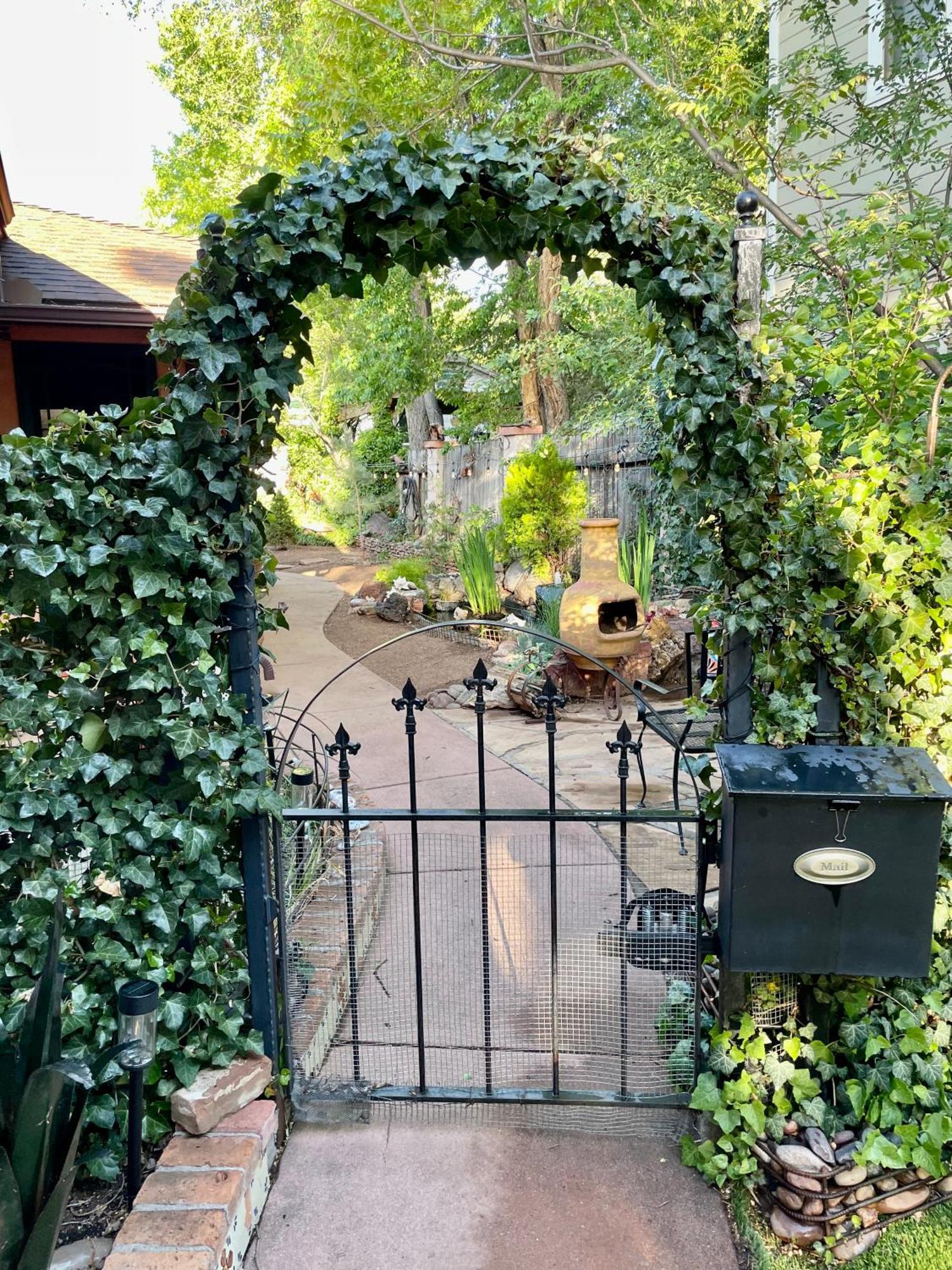 The Pleasant Street Casitas - Historic & Modern Charm Apartment *